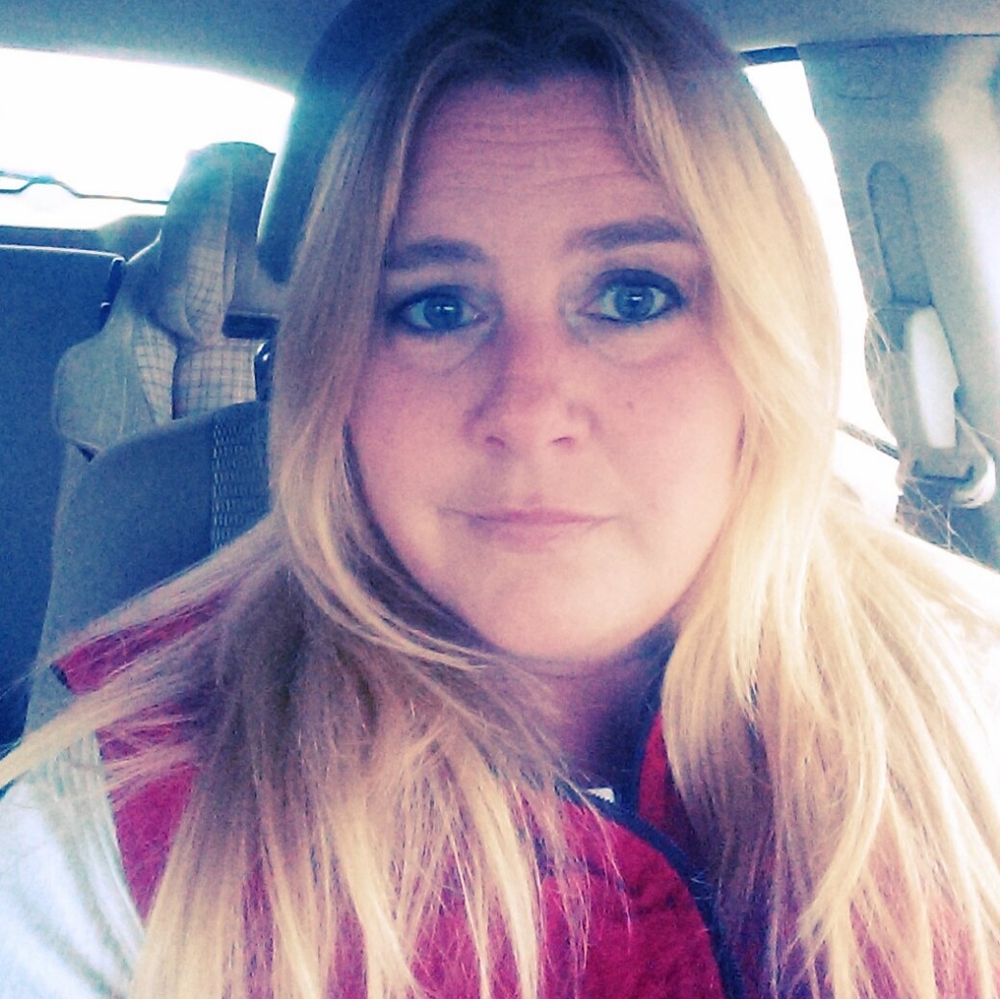 Meet your Posher, Nicole